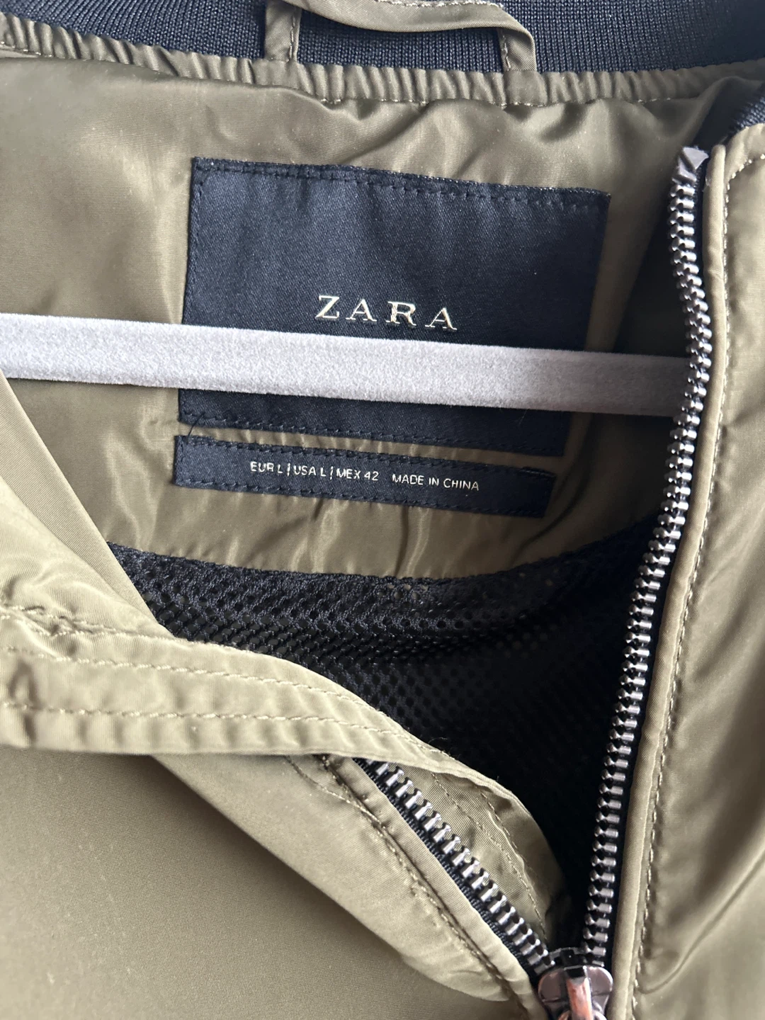 Zara bomber jackets - photo 4