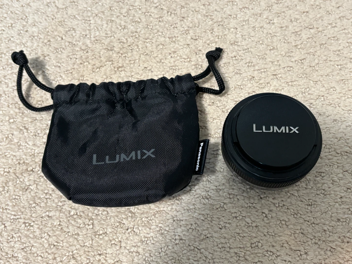 Panasonic 20mm f/1.7 (H-H020)