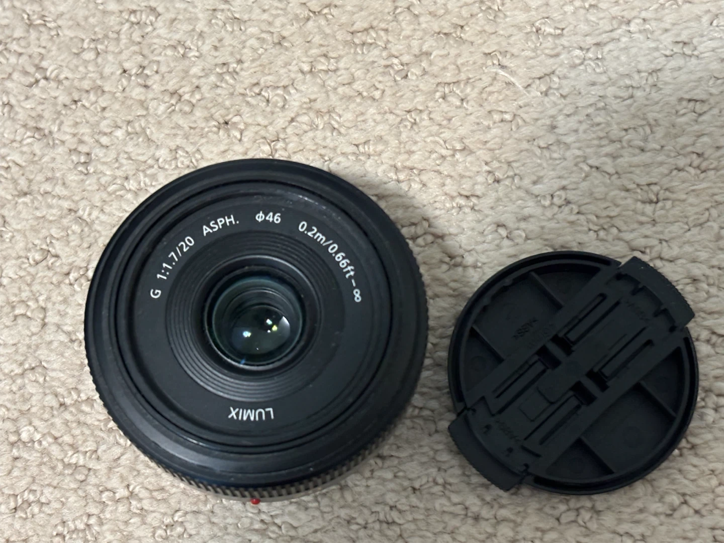 Panasonic 20mm f/1.7 (H-H020) - photo 4