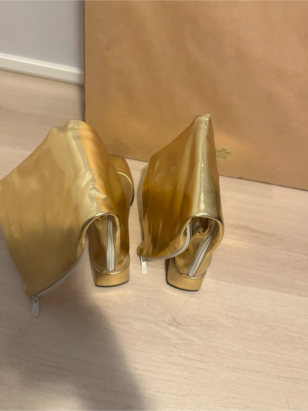 Gold Metallic Boots Size 8 - photo 2
