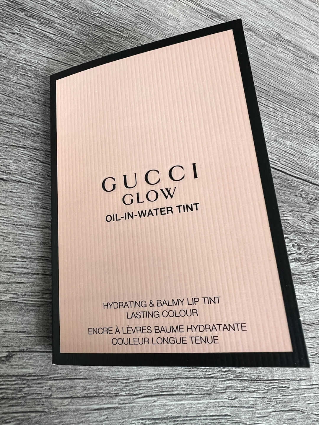 Sample of GUCCI Glow Oil-in-Water Tint #217 Valeria Rose - photo 3