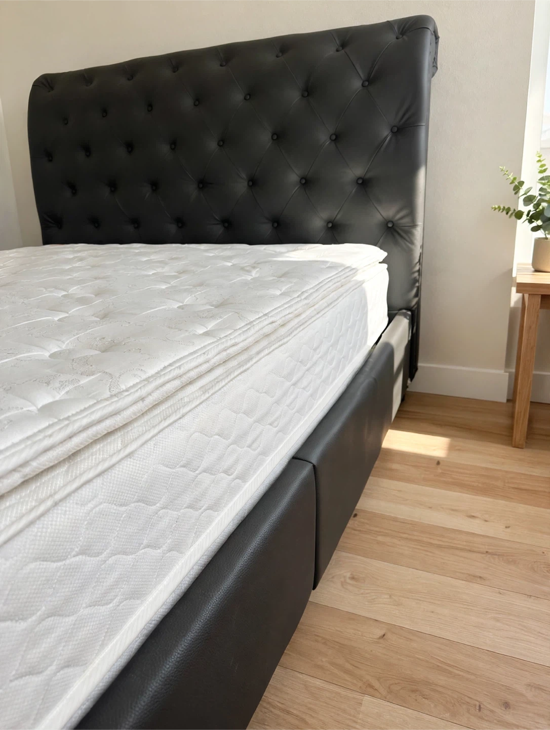 Dark brown Tufted Queen Bed Frame with Mattress- Complete Set - photo 5