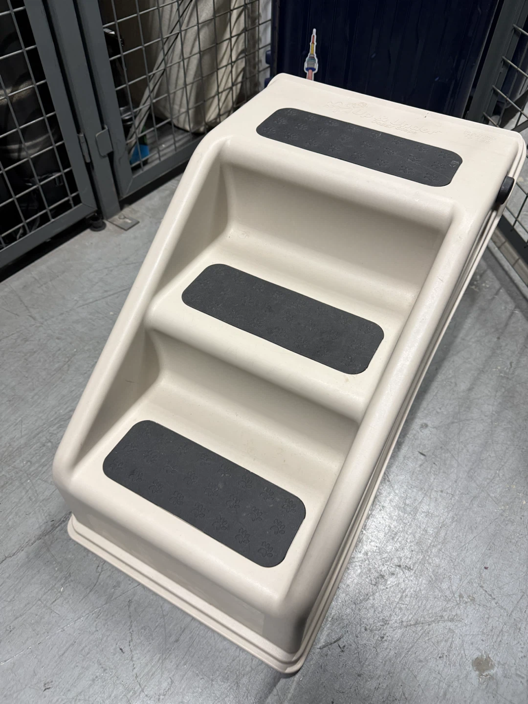 Up & Under Doggy Steps - 3-Step Pet Stairs - photo 2