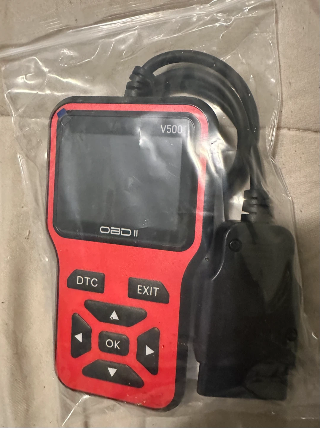 V500 OBD2 Diagnostic Scanner / Code Reader