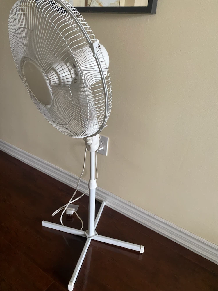 White Standing Fan - photo 4