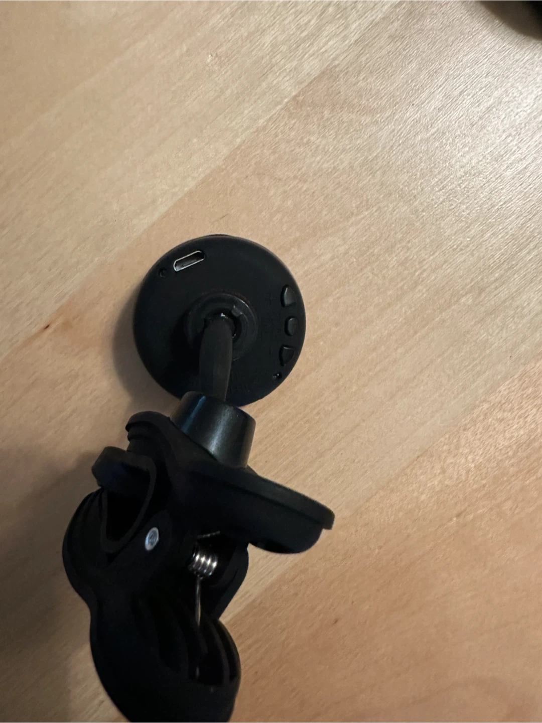 Shark guitar tuner - photo 3