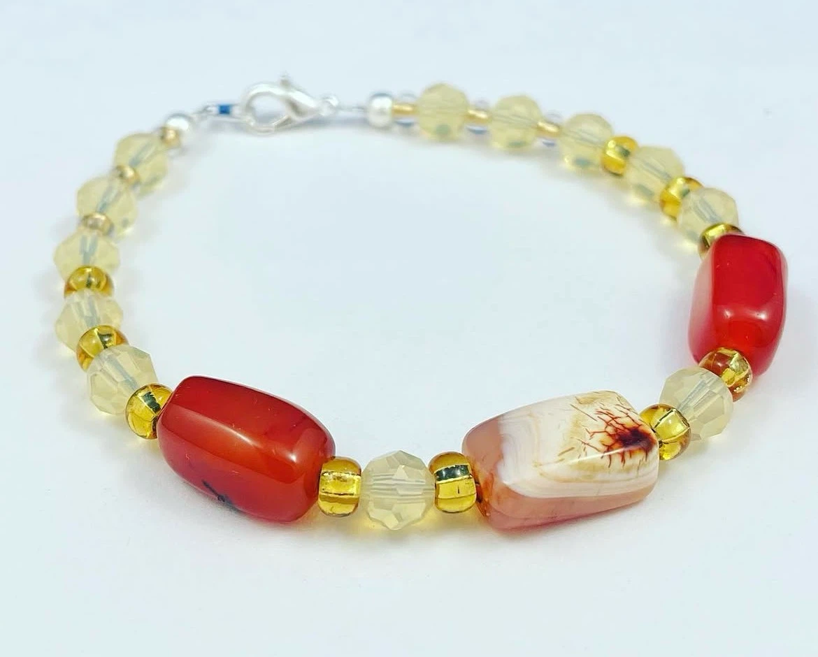Agate and Crystal bead bracelet
