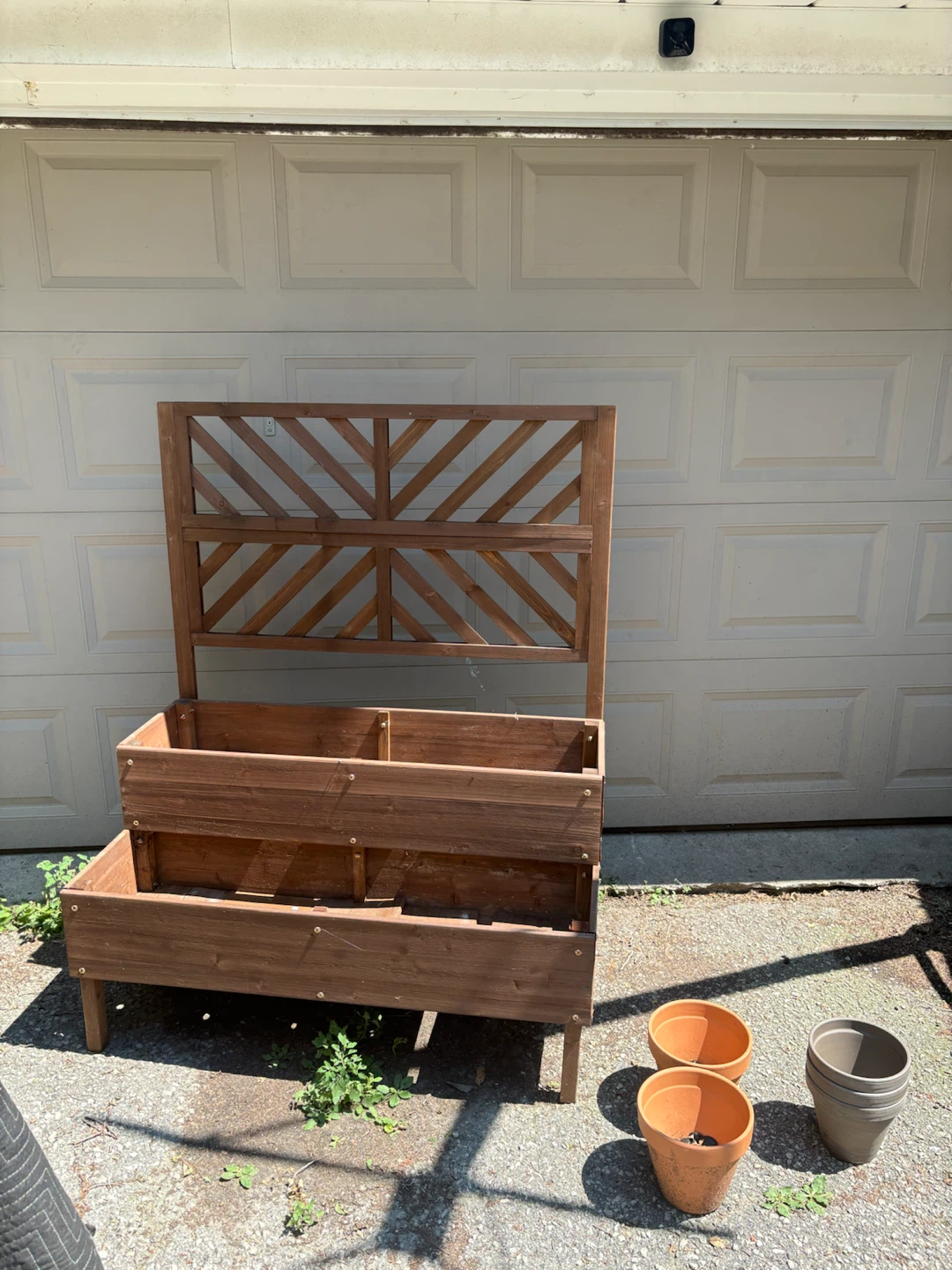 Wooden Raised Garden Bed with Trellis