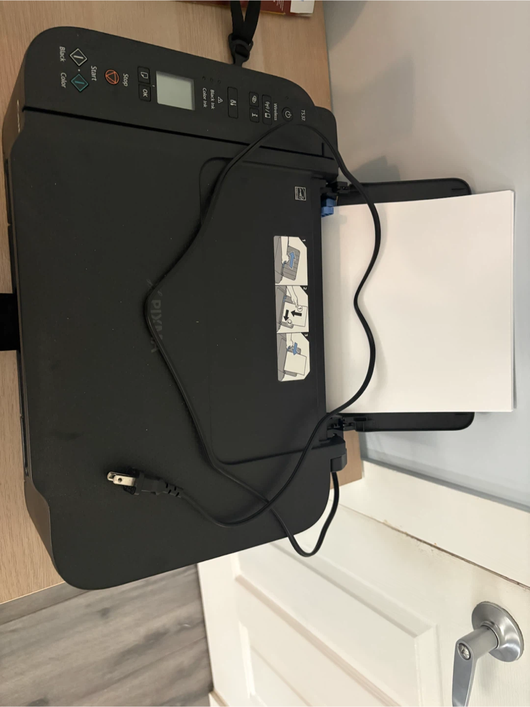 Canon PIXMA TS3720 All-In-One Printer - photo 2