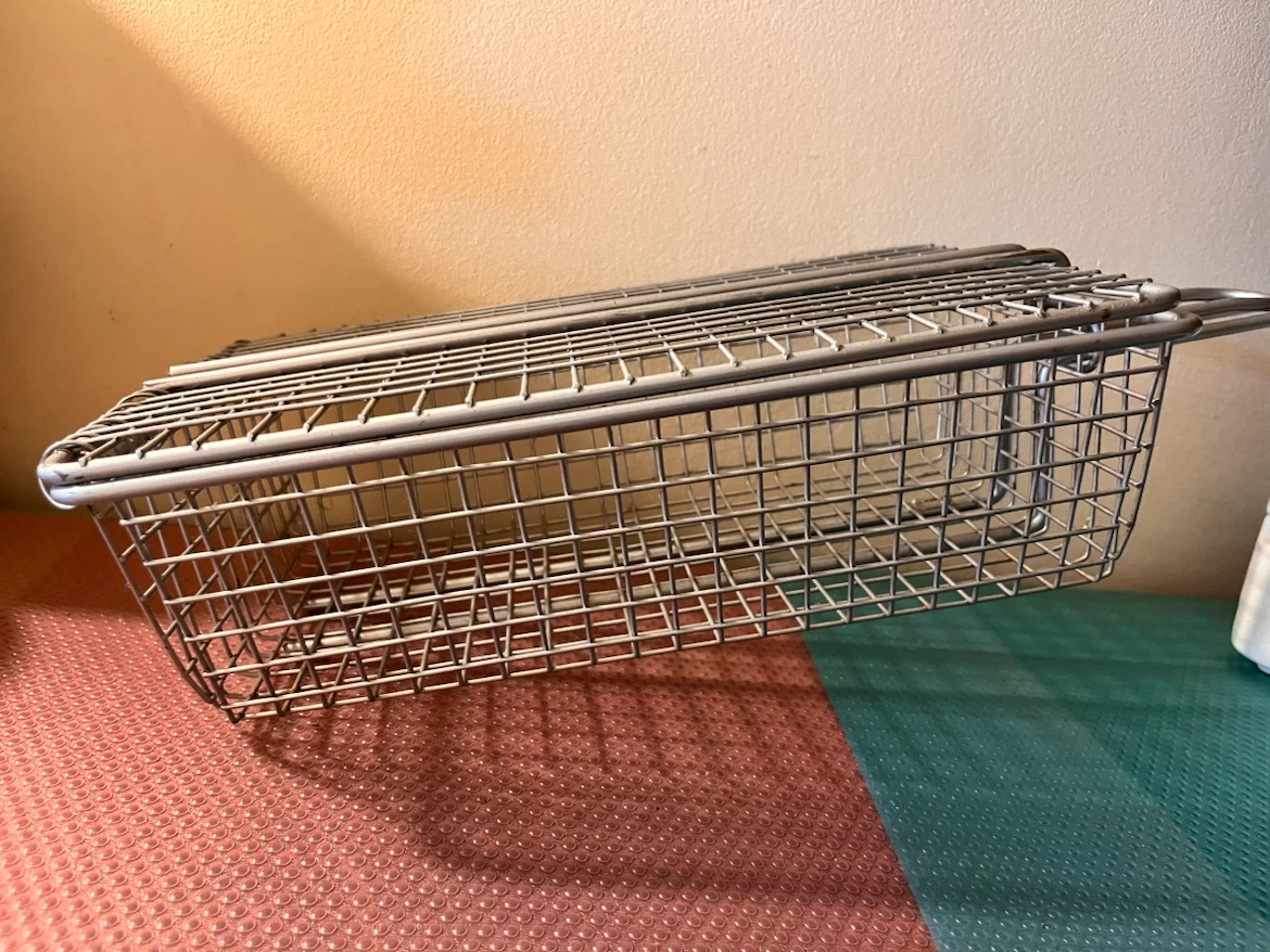 Grill Basket with Wooden Handle - photo 2