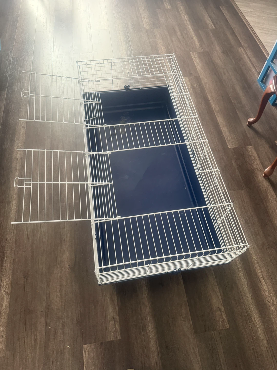 Large Pet Cage with Blue Base - photo 3