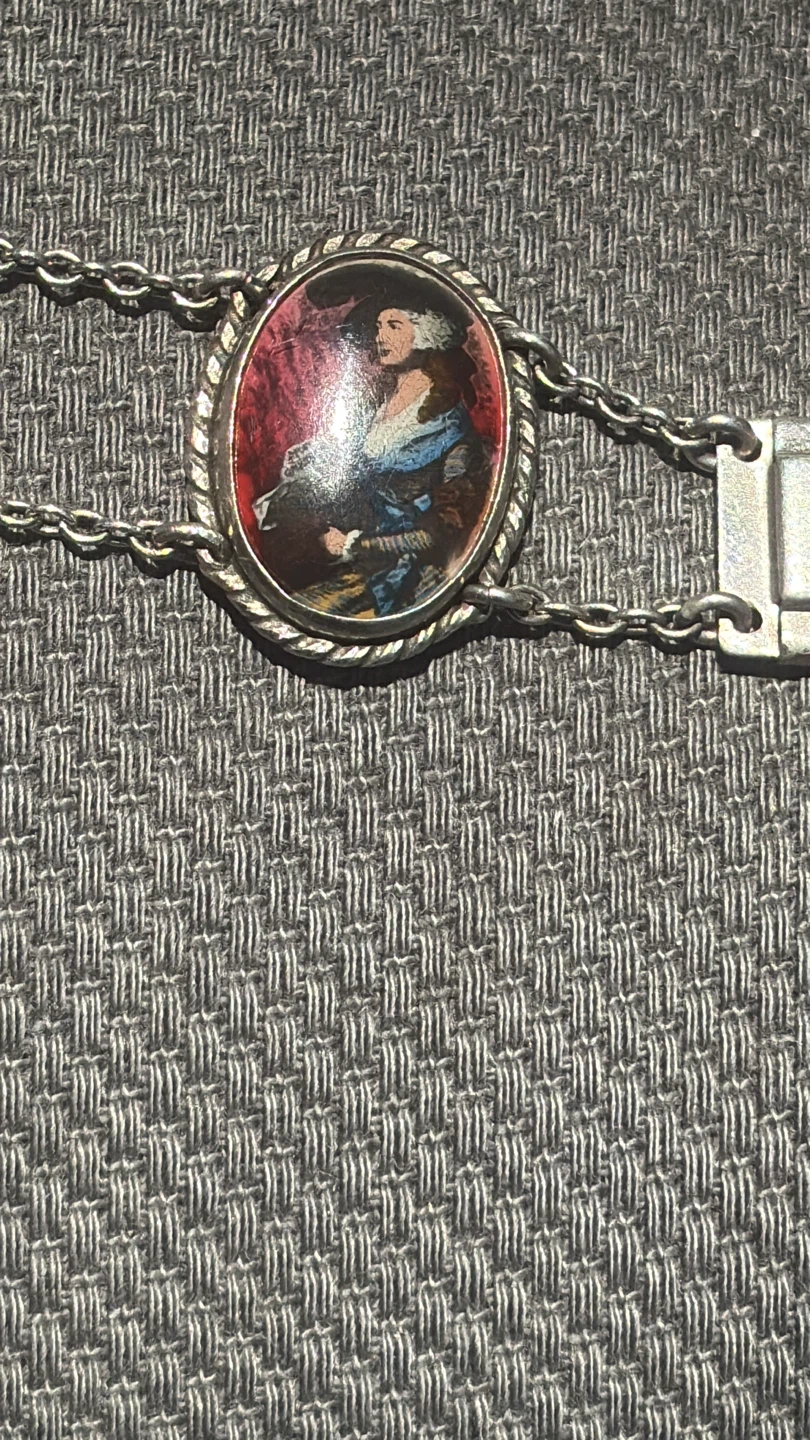 Vintage Bracelet with Miniature Portraits - photo 2