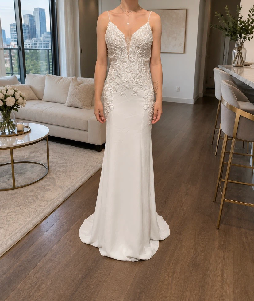 White Lace Wedding Dress - photo 2