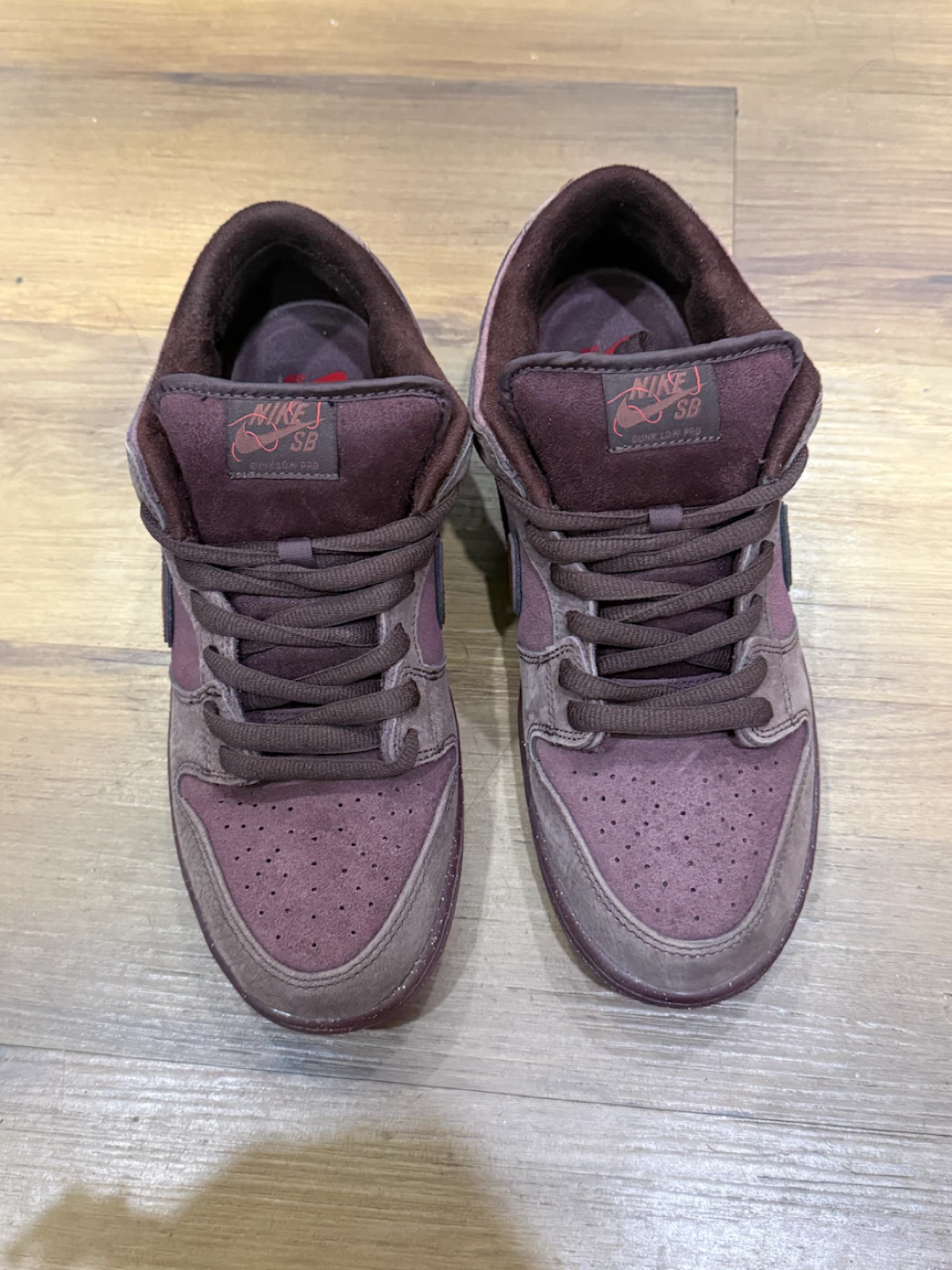Nike Dunk Premium SB Low City of Love Collection Burgundy Crush - photo 4