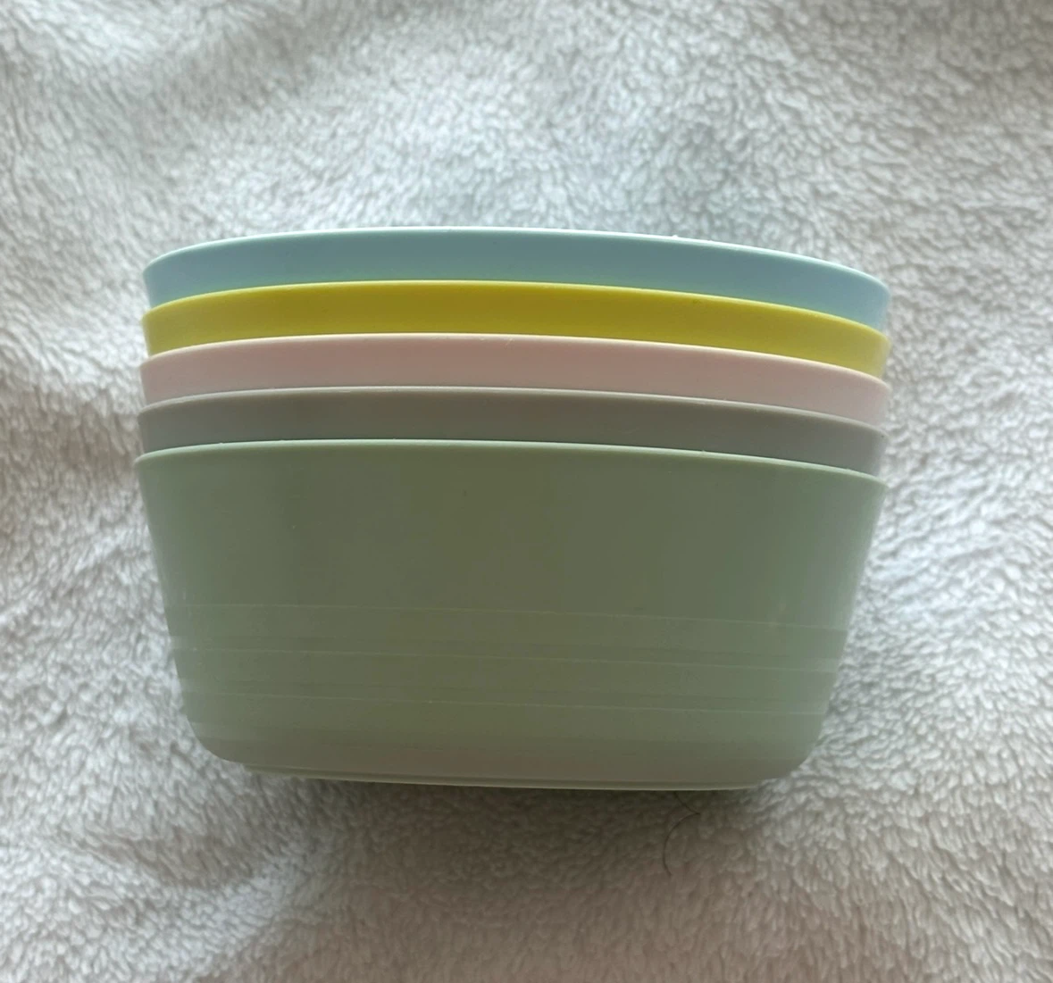 Set of 5 Plastic Bowls - photo 2