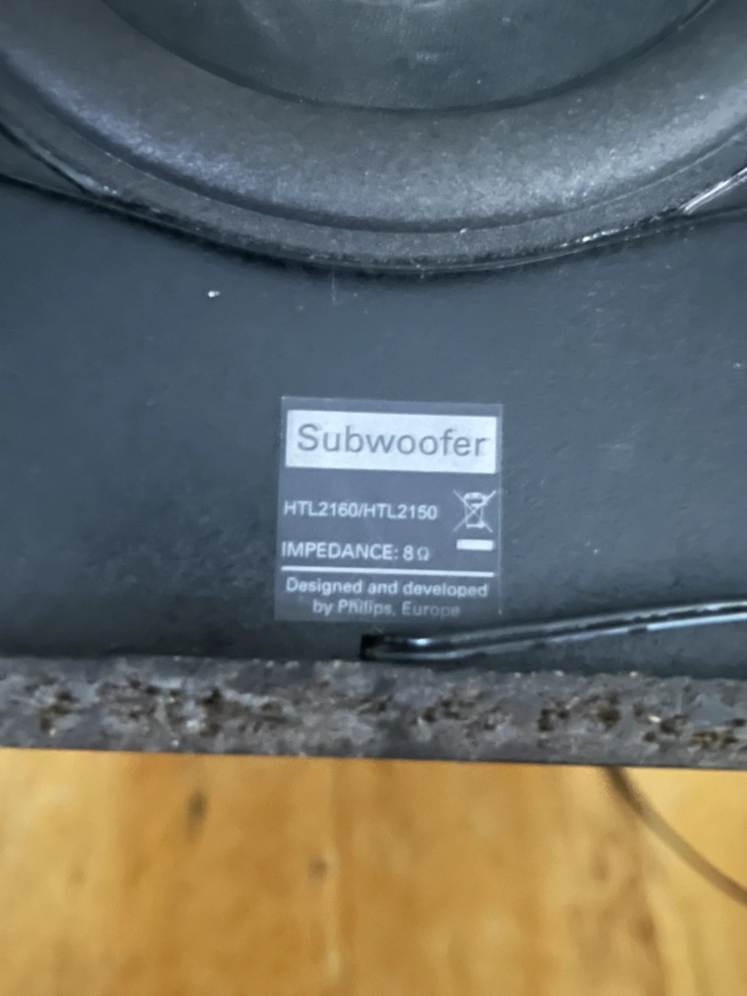 Philips HTL2160/HTL2150 Subwoofer - photo 2