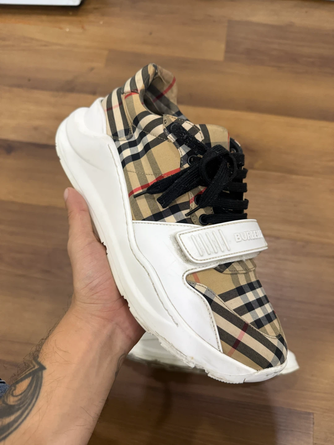 Burberry Ramsey Plaid White Beige Check Canvas Sneakers