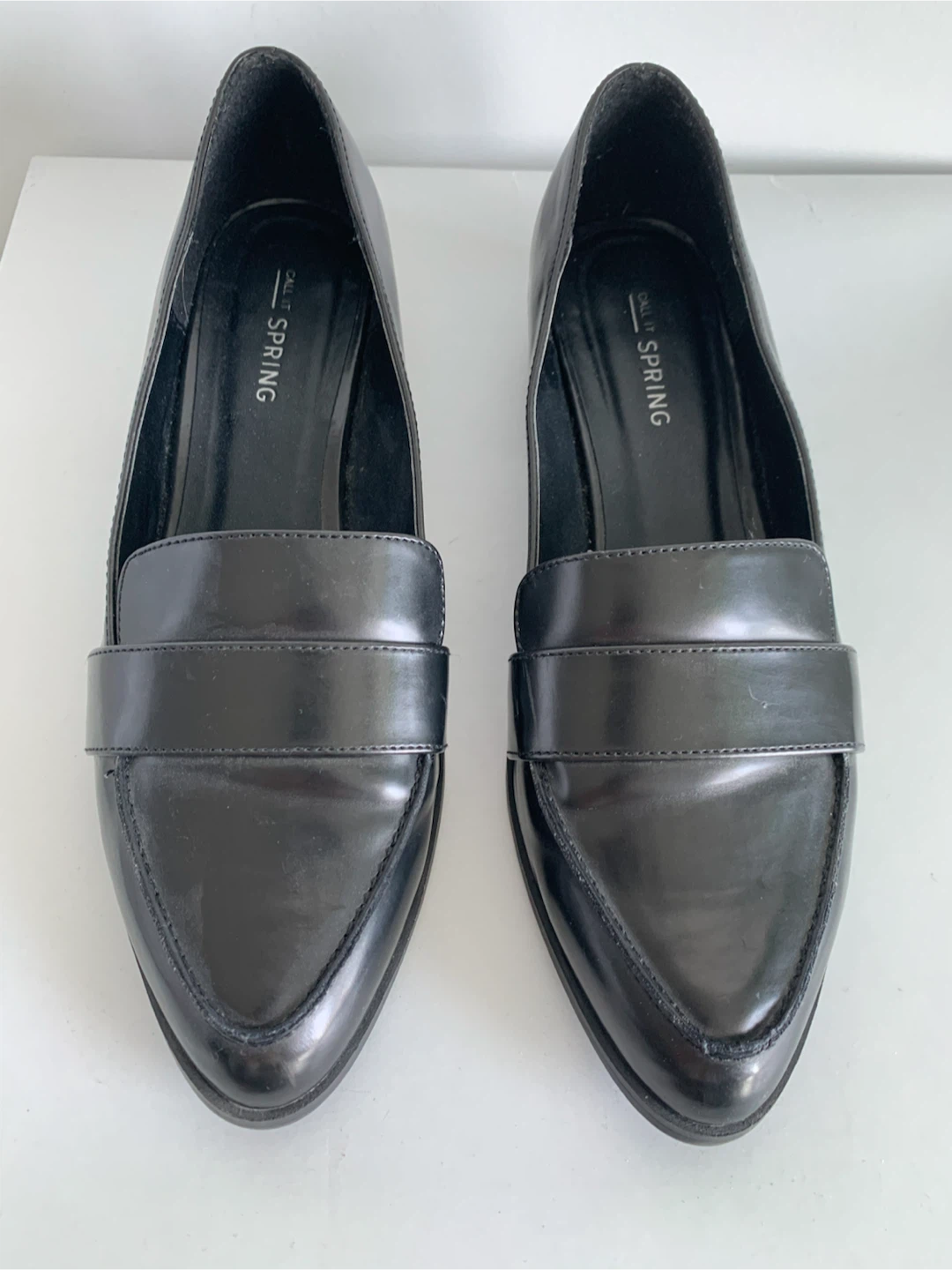⭐️ Stylish Loafers - Like New!