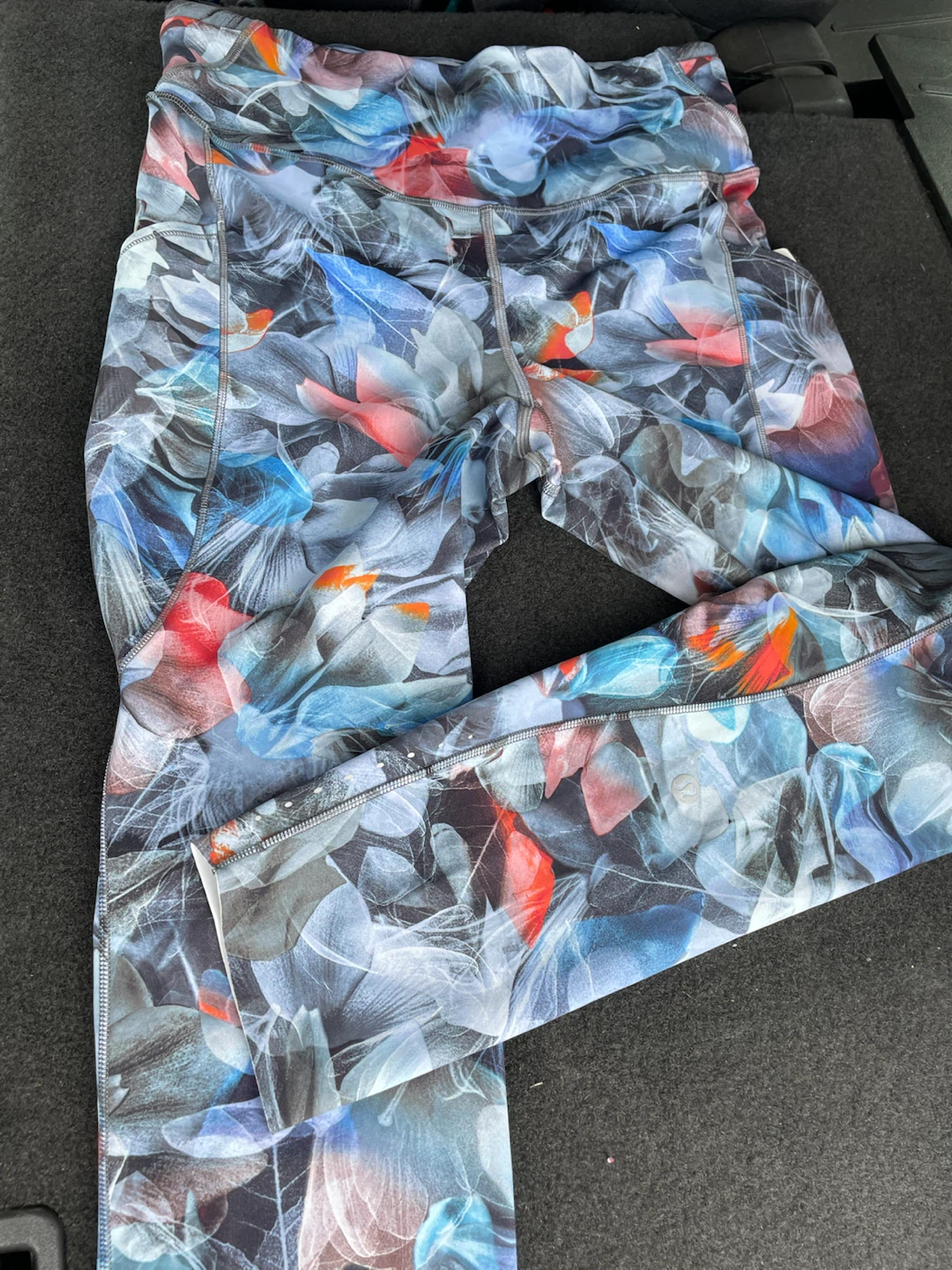Lululemon Fast Free HR Tight 25" Floral Print Leggings Size 8