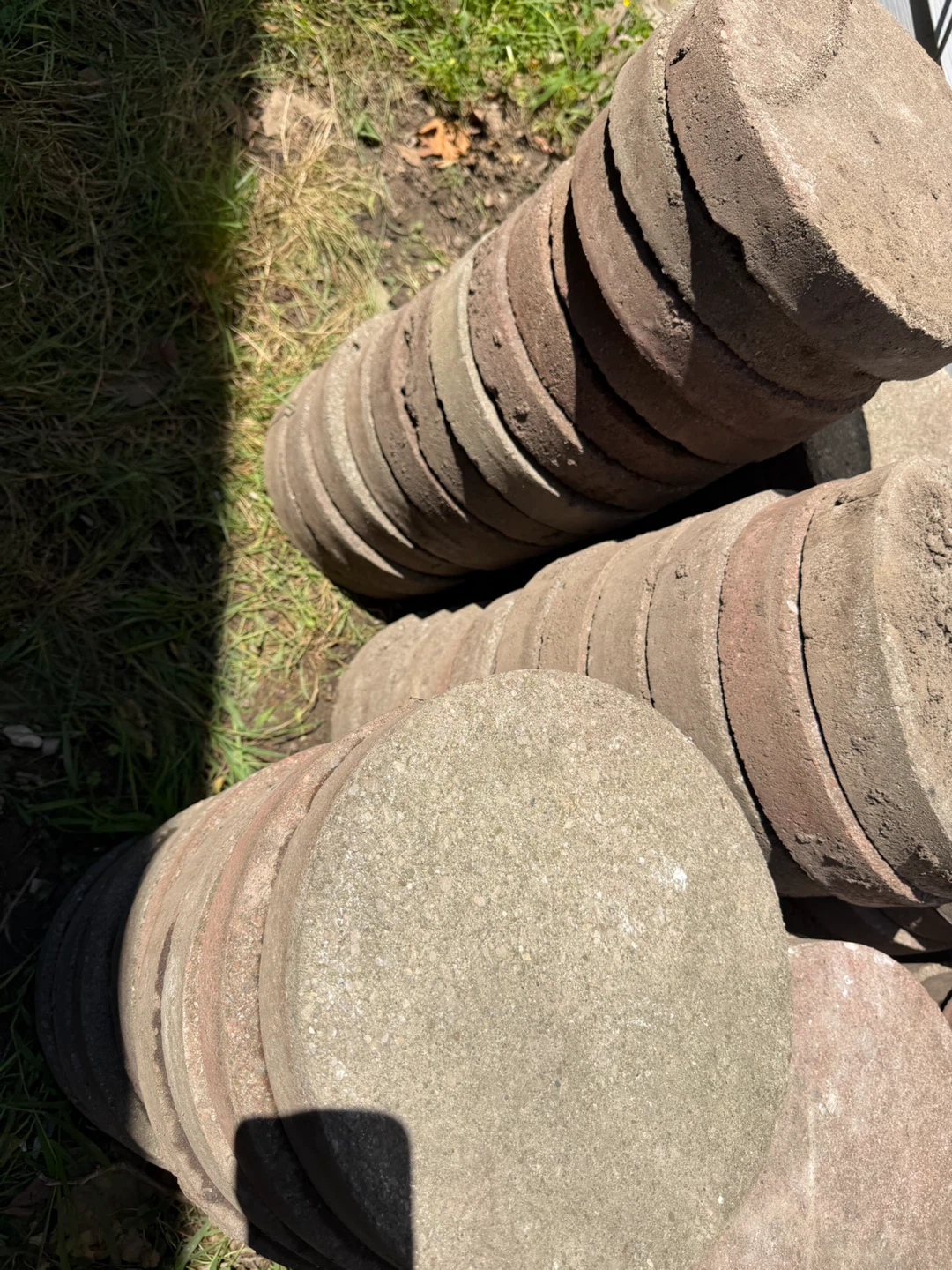 Round Concrete Pavers - Garden Stepping Stones - photo 5