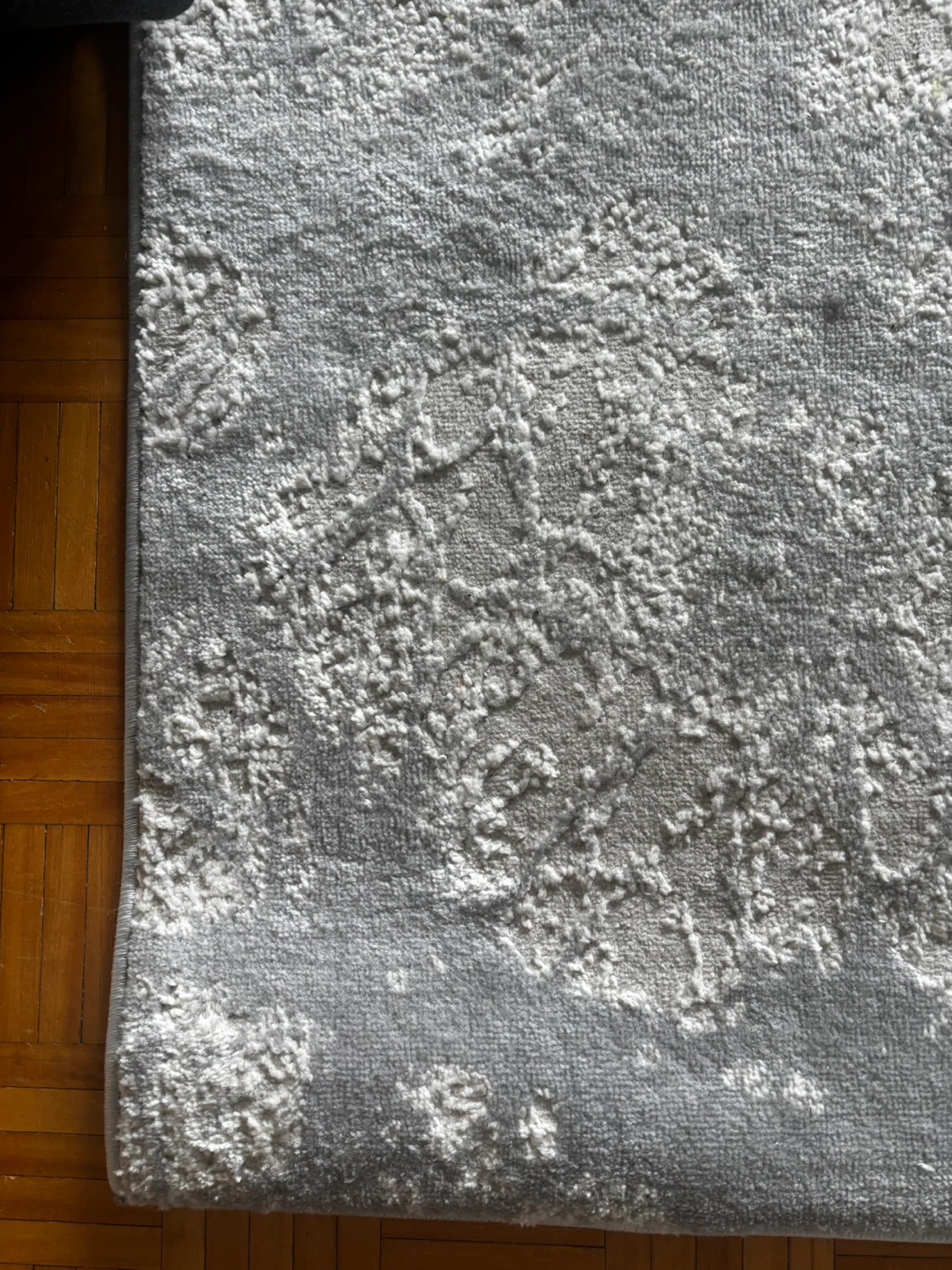 Calvin Klein Rug 5 ft 3 in x 7 ft 3 in