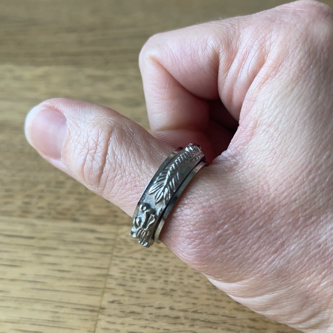 Dragon spinner “fidget” stainless steel ring (size 11) - photo 3