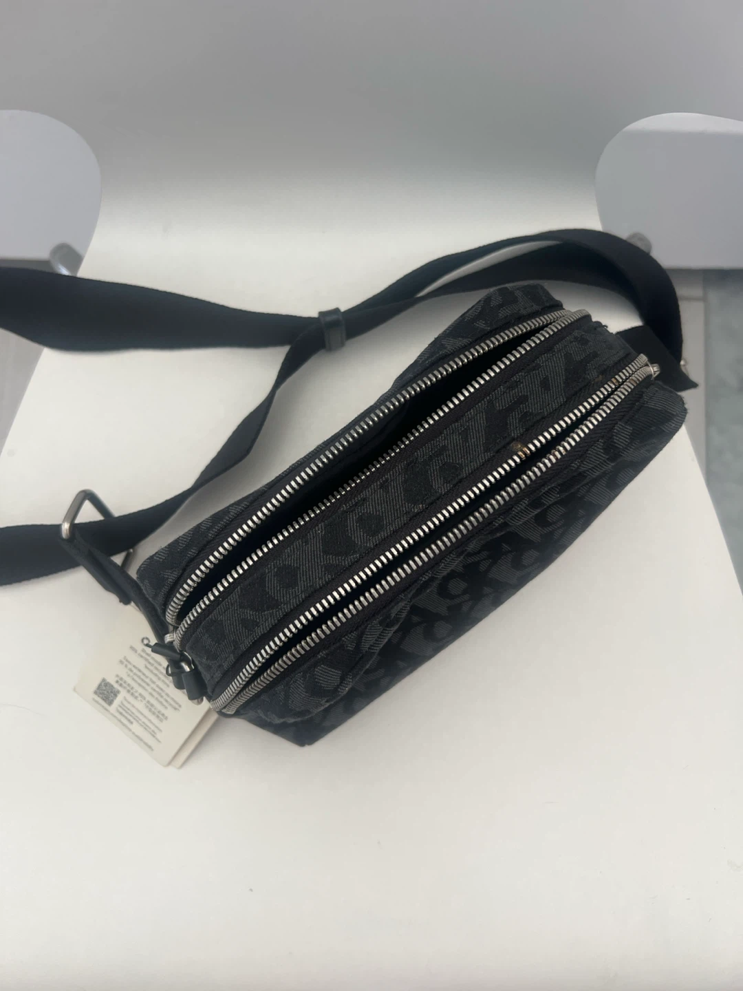 Calvin Klein Crossbody Bag - photo 4