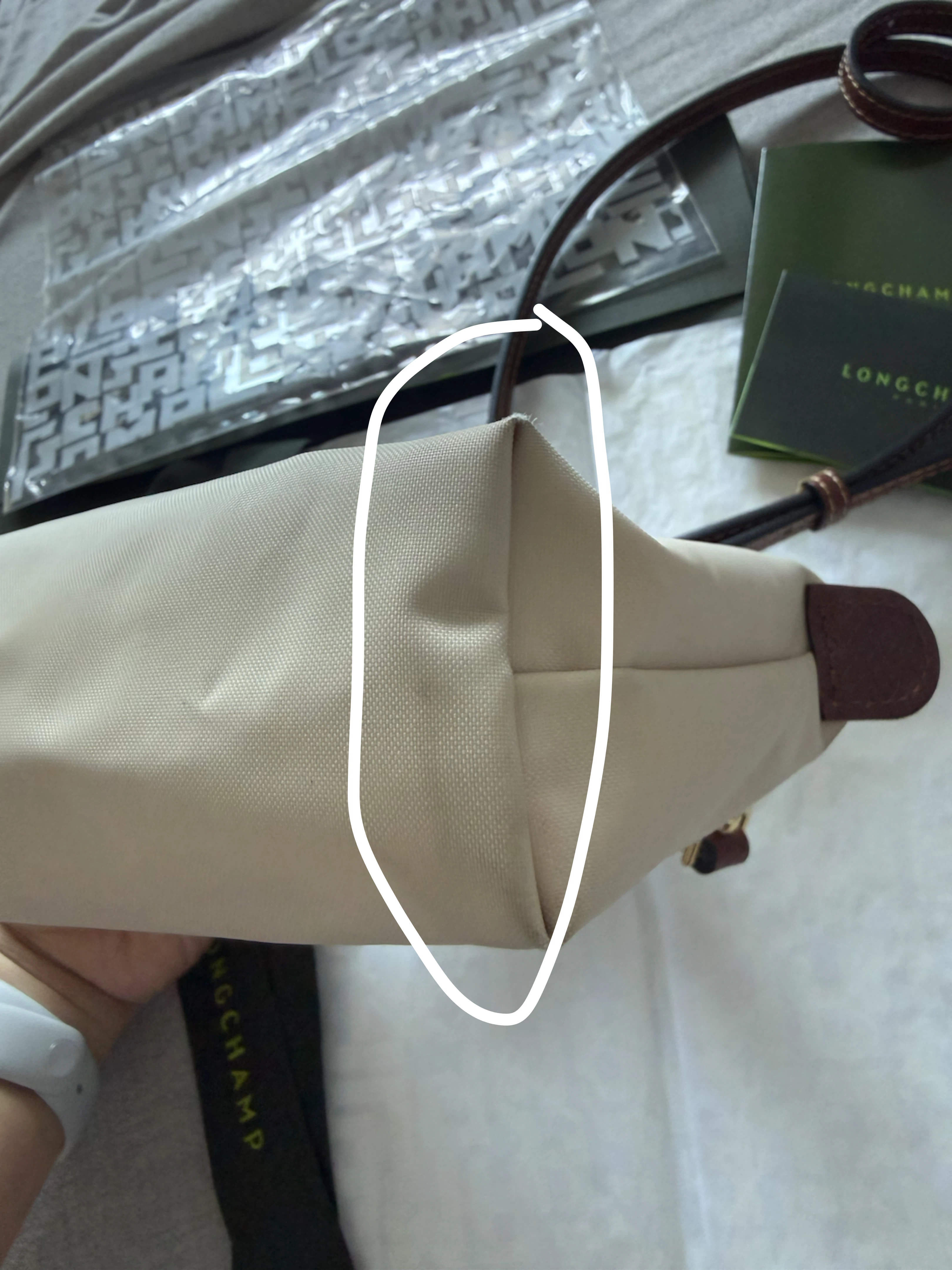 Authentic Longchamp Le Pliage Pouch - photo 4