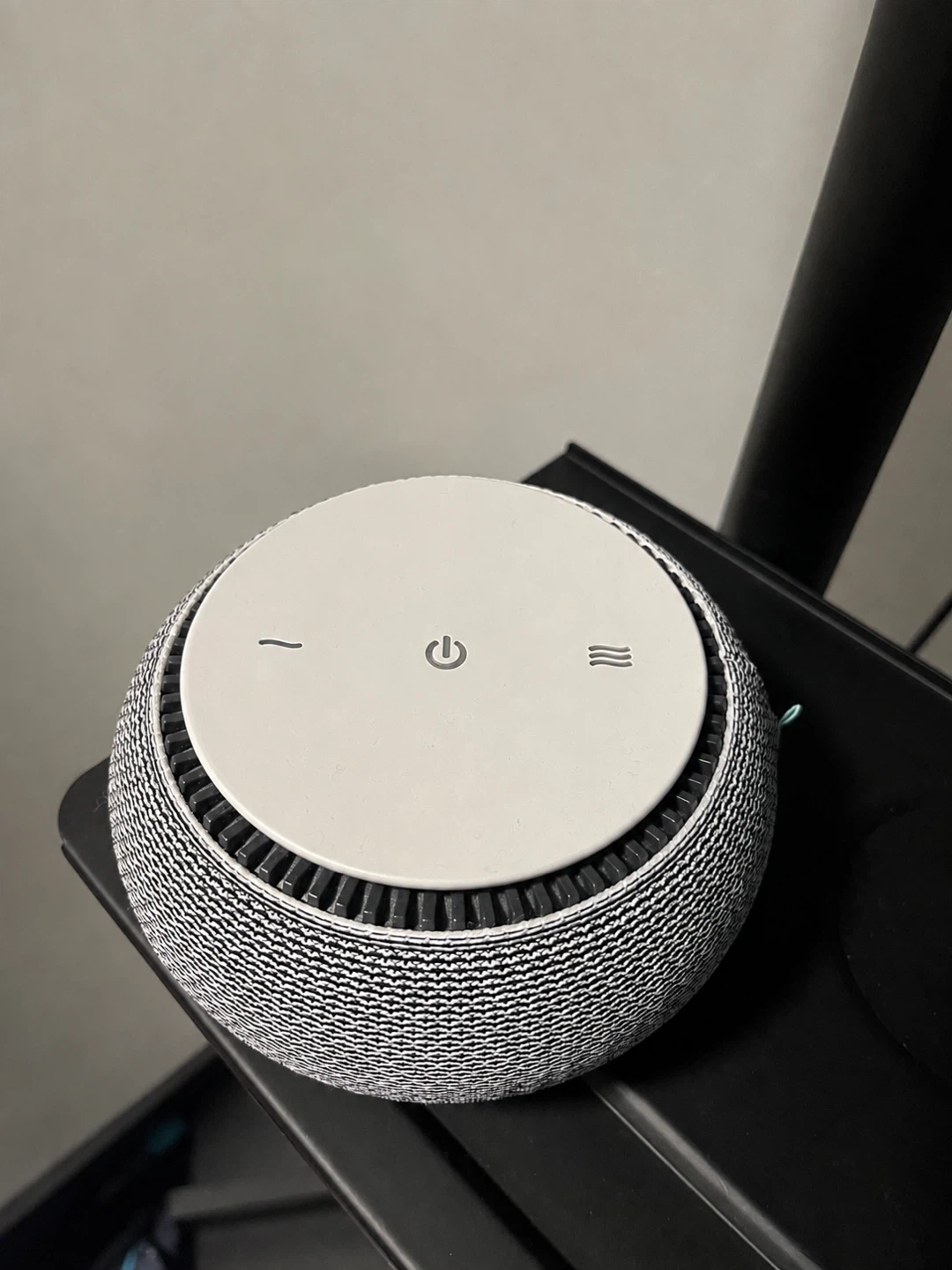 Snooz White Noise Machine