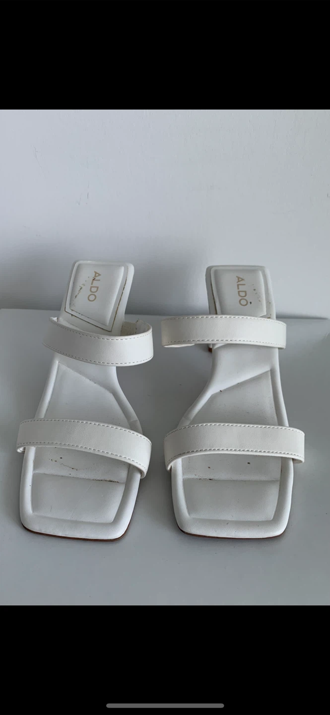 ⭐️ALDO White Sandals