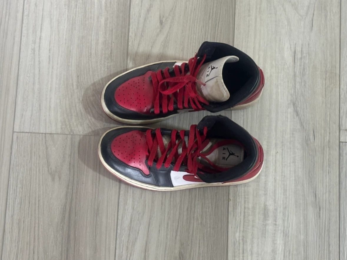 Air Jordan 1 Mid Sneakers - photo 2