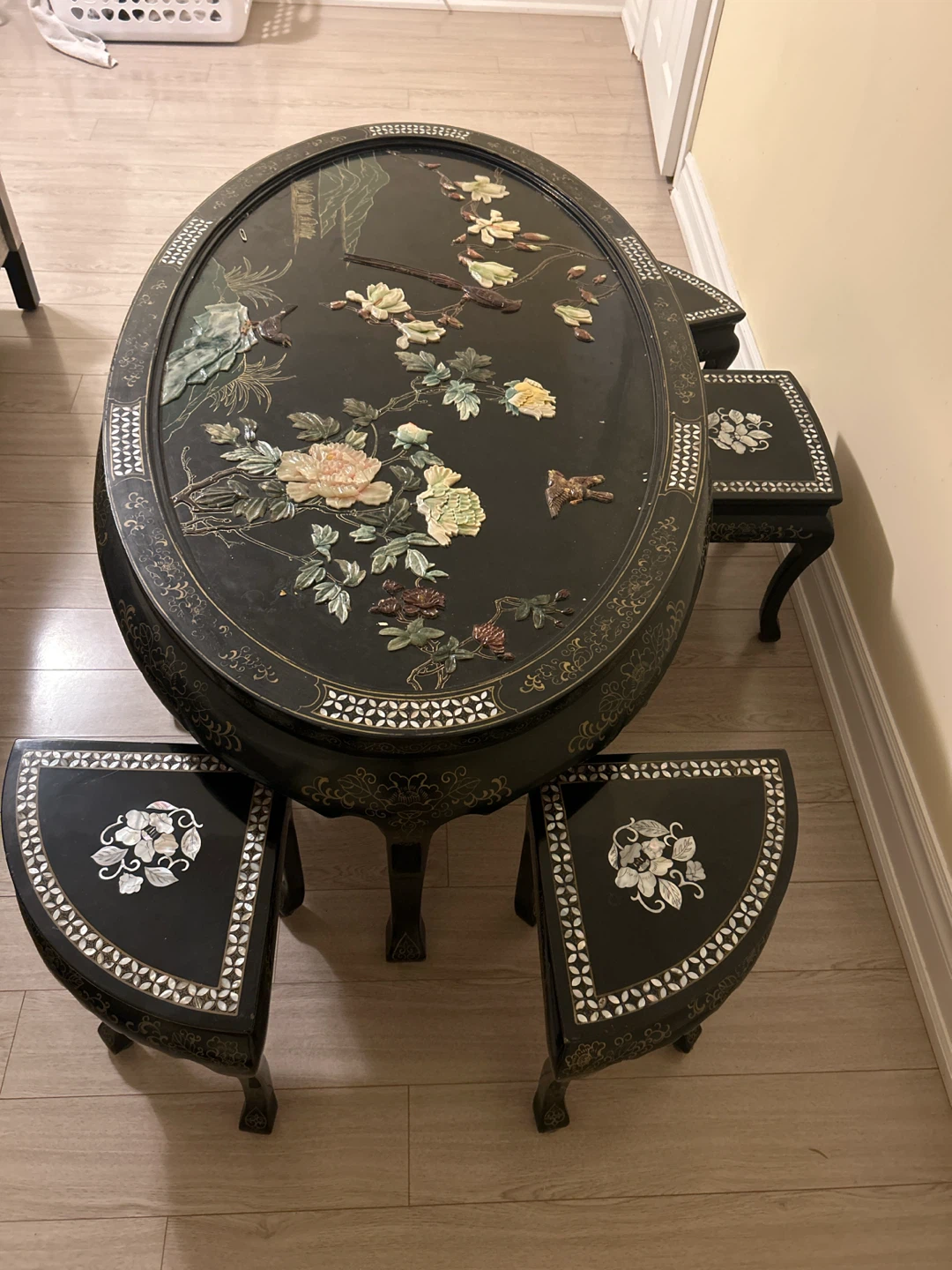 Vintage Oriental Lacquered Coffee table Set with 6 Stools - photo 2