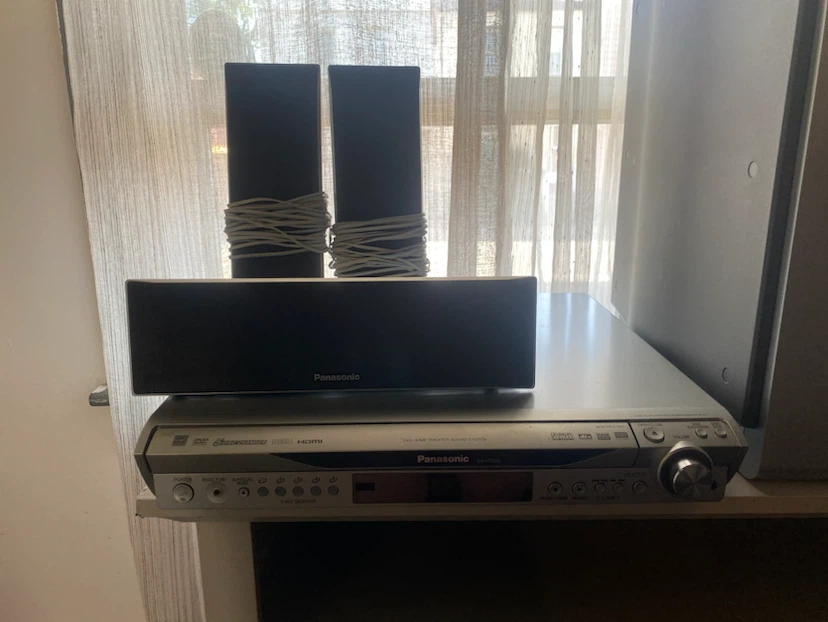 Panasonic Home Theatre System - photo 3