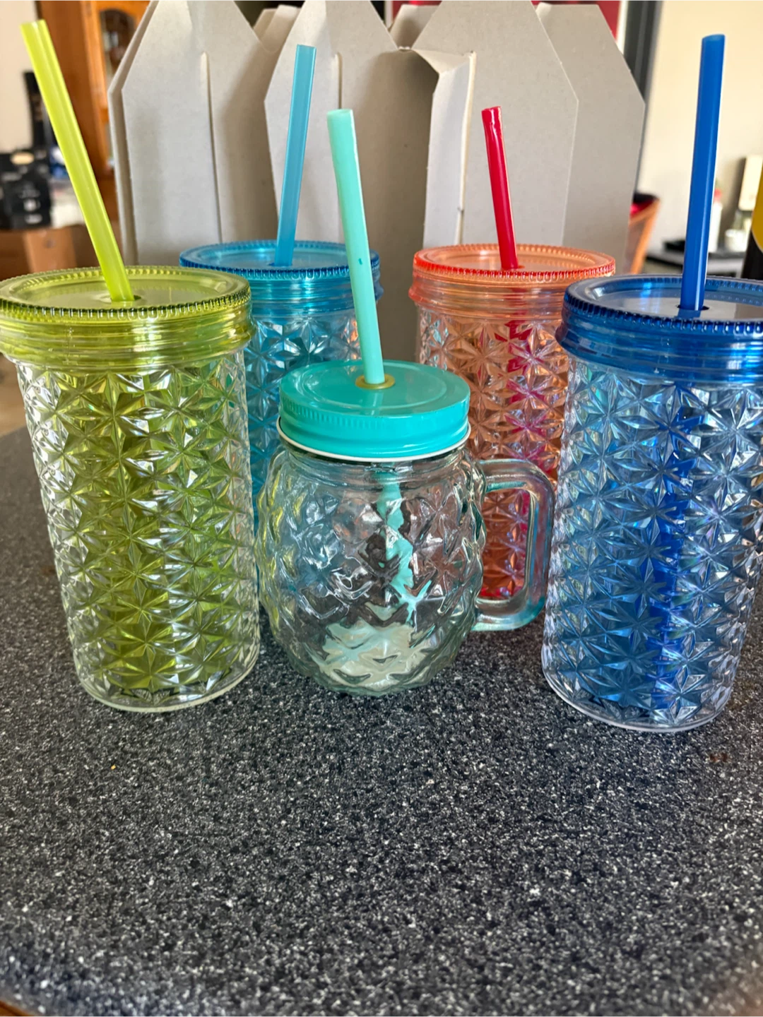 Set of 5 Coloured Mason Jar Tumblers with Straws