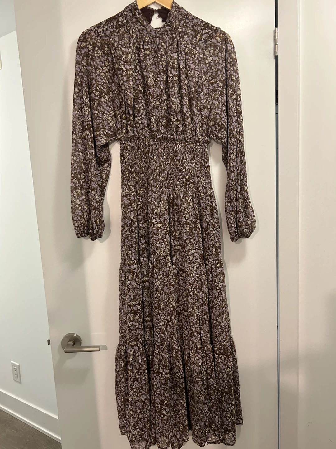 Floral Print Long Sleeve Maxi Dress Open Back