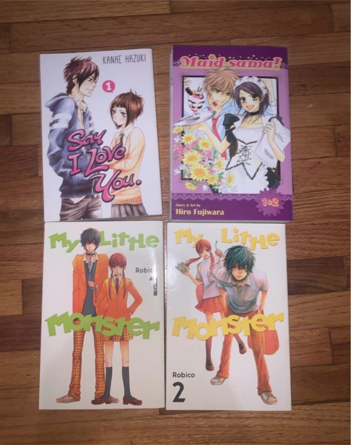 Book and comic lot! 9 books take them all pls