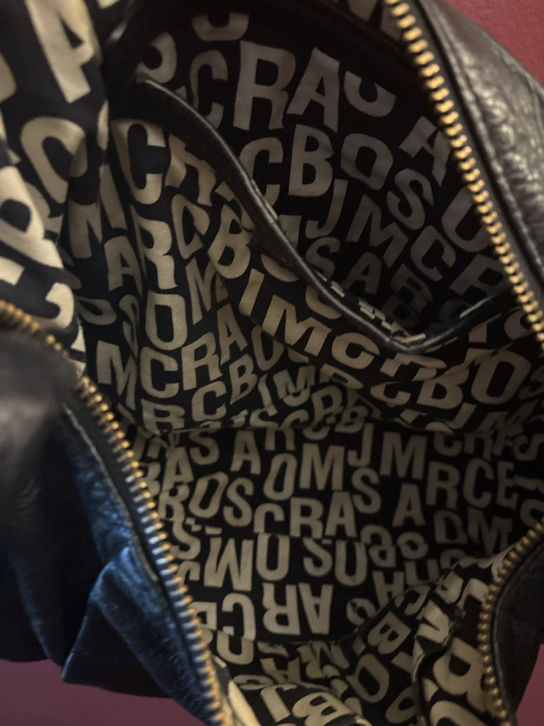 Authentic Marc by Marc Jacobs Black Leather Hobo Bag - photo 5