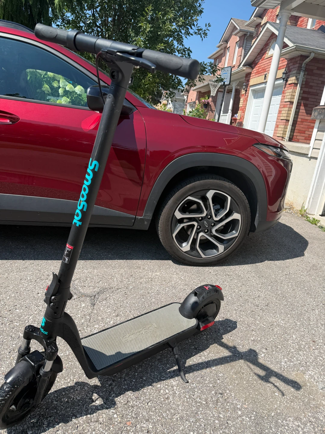 SmooSat Electric Scooter
