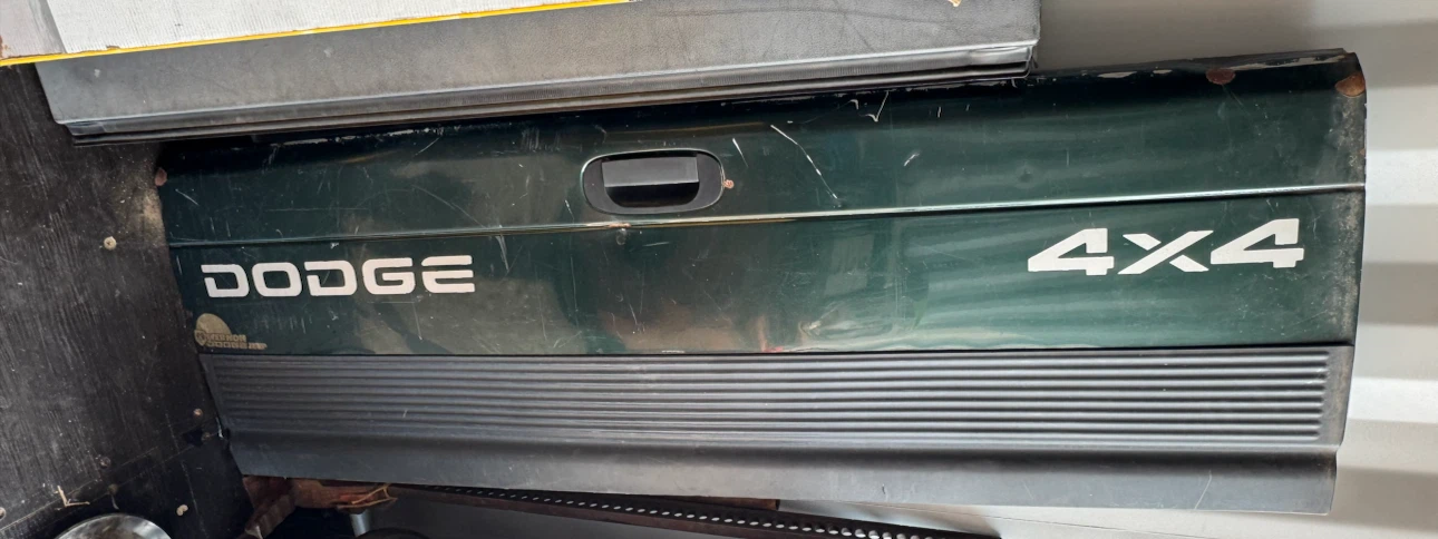 2nd Gen Dodge 4x4 Tailgate