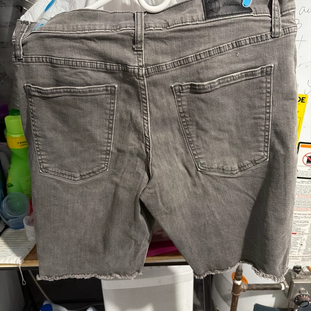 Original Use™ Men's Gray Denim Shorts Size 36