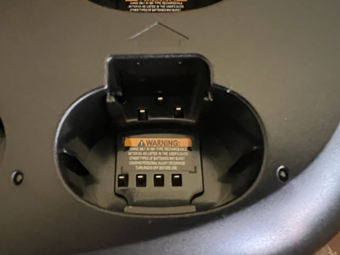 Motorola Multi Unit Charger NNTN4028CR - photo 2