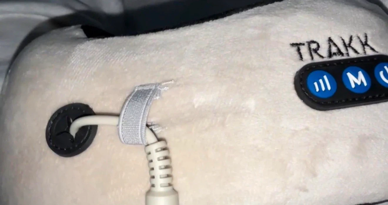 TRAKK Neck Massager - photo 2
