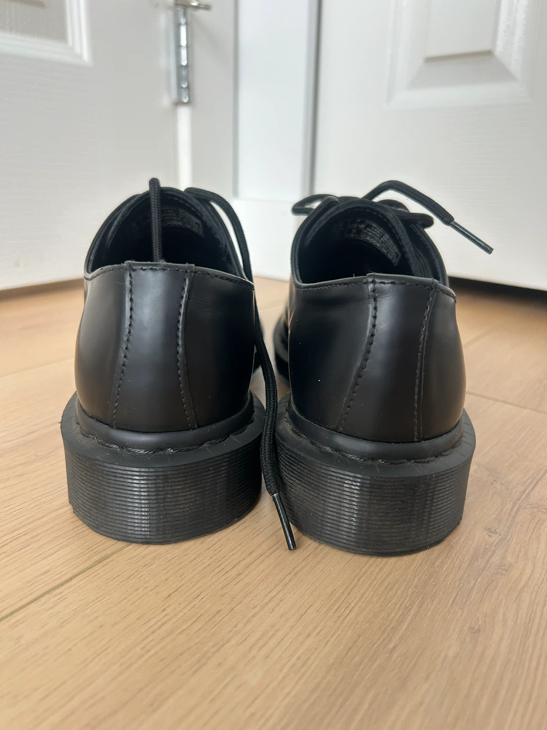 Dr. Martens 1461 Smooth Leather Oxford Shoes - photo 3