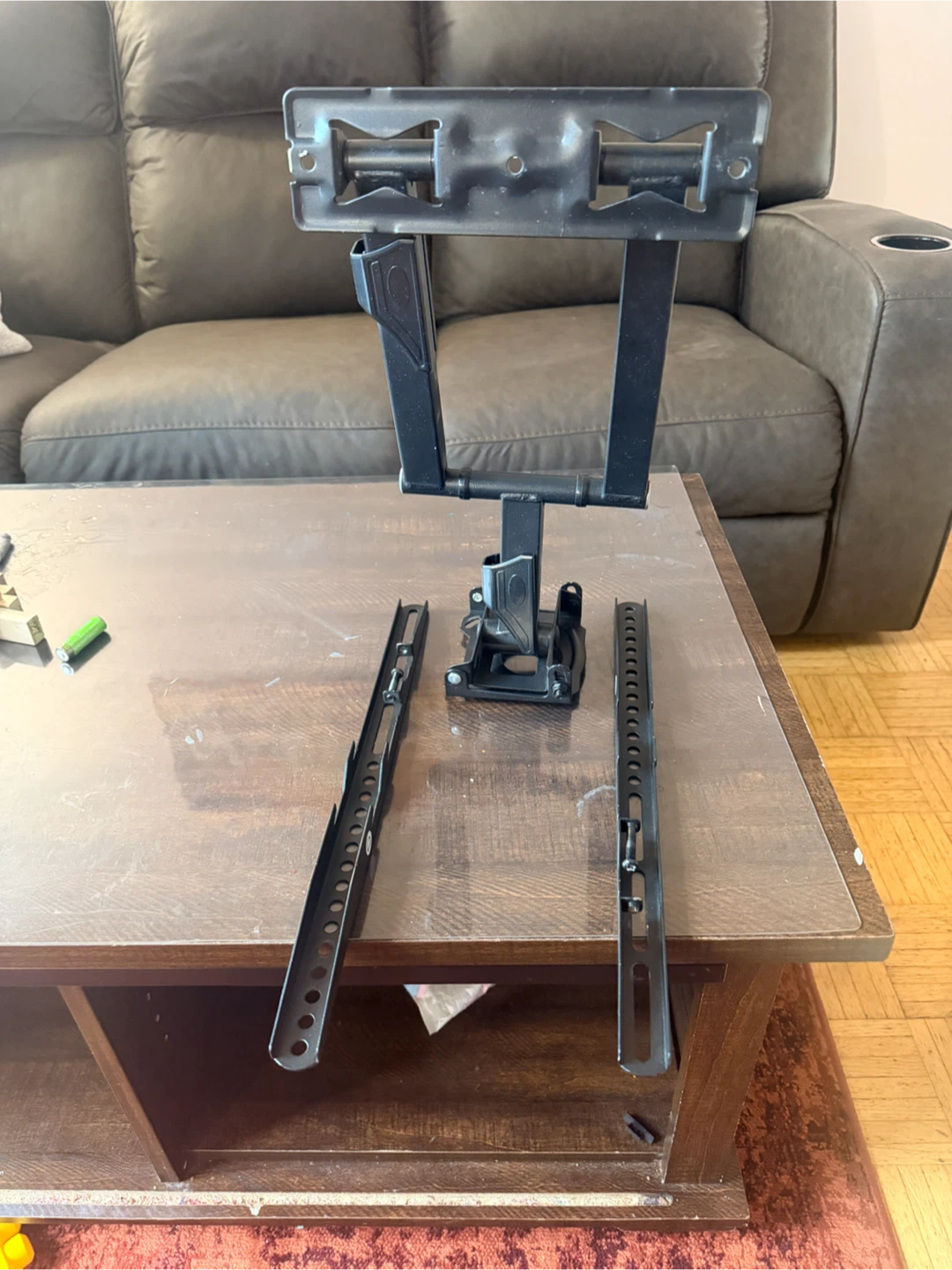 TV Wall Mount Bracket