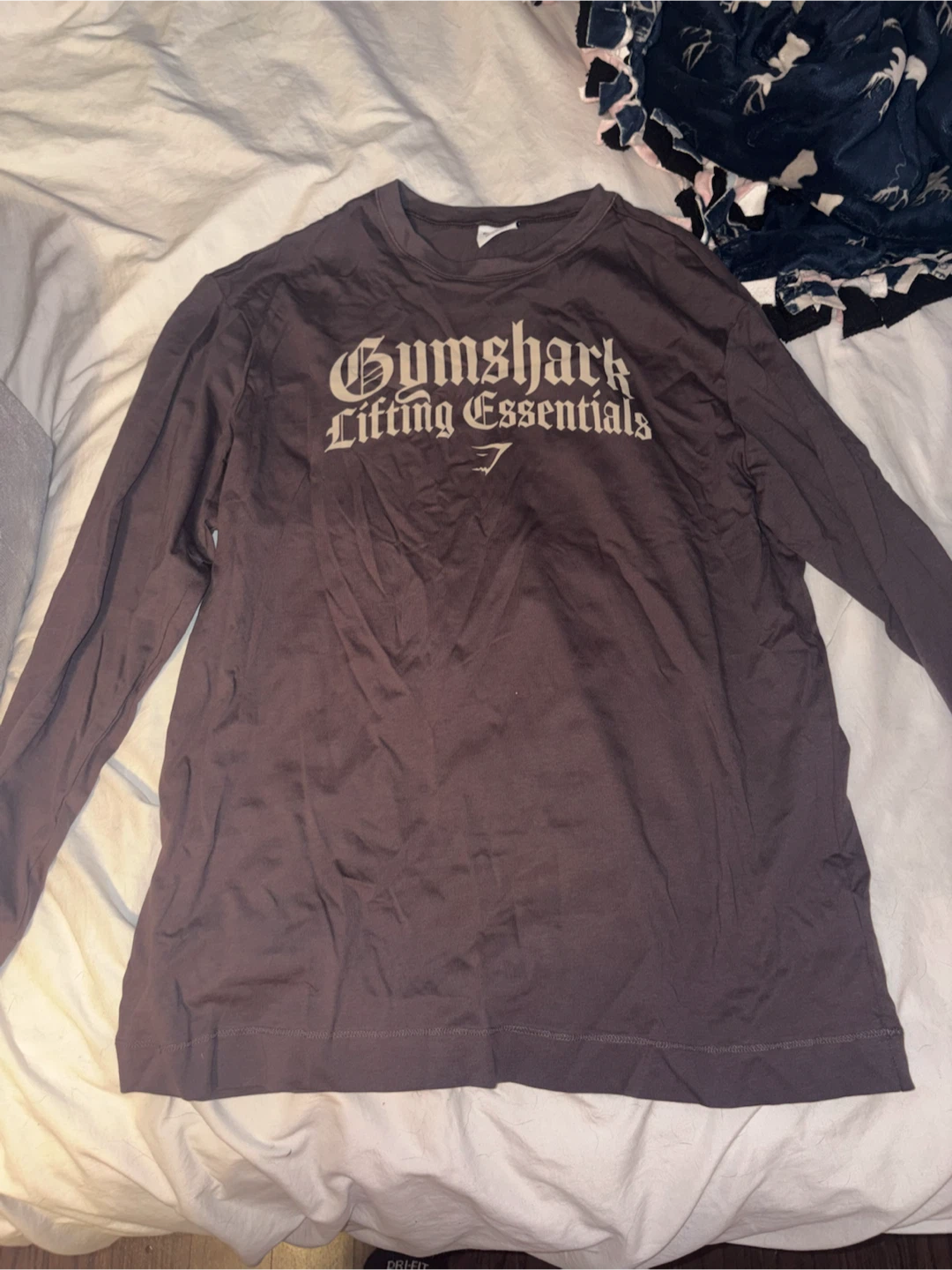 Gymshark Lifting Essentials Long Sleeve Shirt