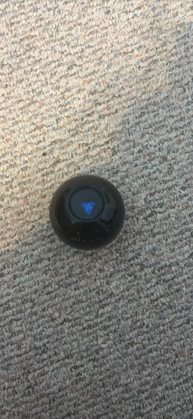 Magic 8 Ball - photo 2