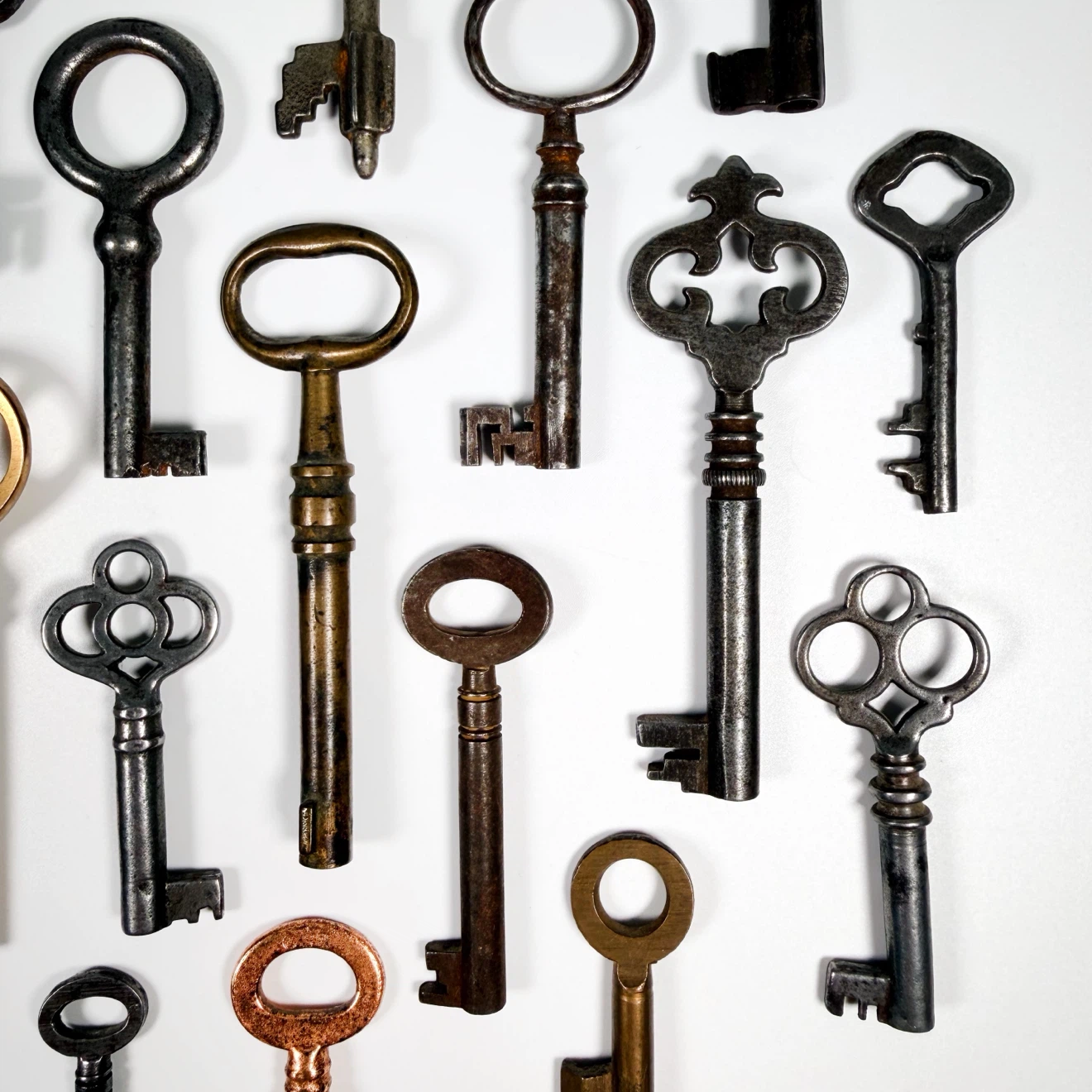 20x Vintage Skeleton Keys - photo 4