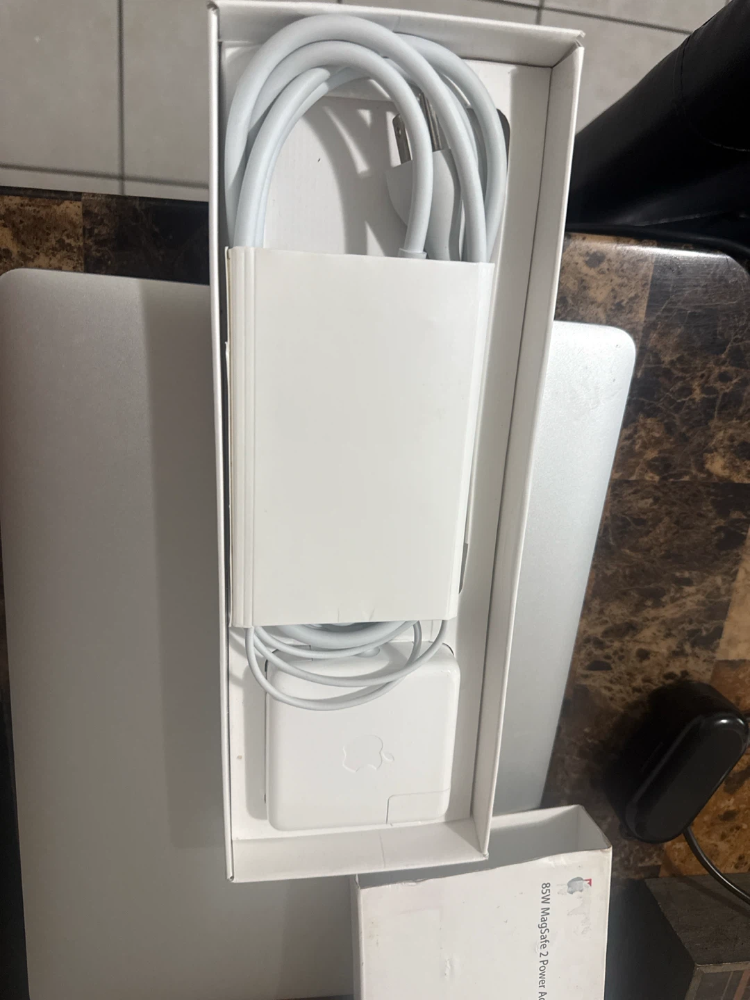6 new original Apple 85W MagSafe 2 Power Adapter (New in Box) - photo 4