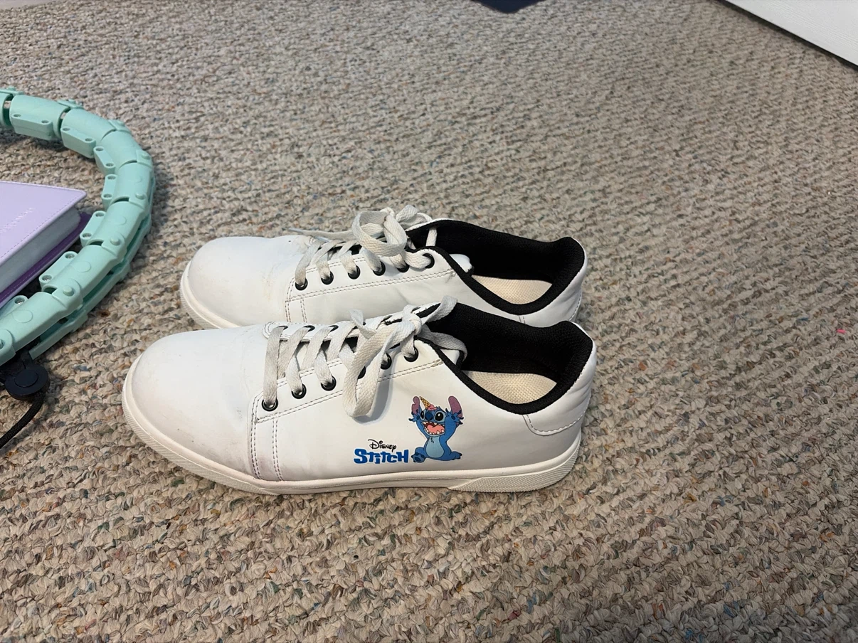 Disney Stitch White Sneakers size 9