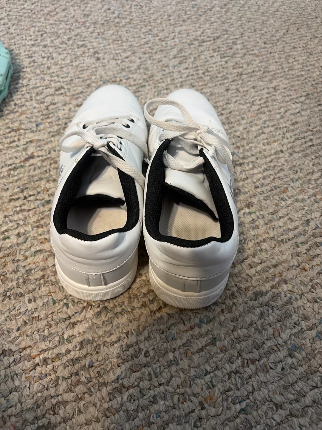 Disney Stitch White Sneakers size 9 - photo 4